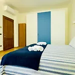 Maison élite Gest Short Rent Appartement